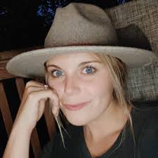 Dana Jeltema (@dana_faber)