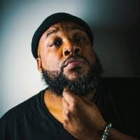 Jodie Walton's Instagram, Twitter & Facebook