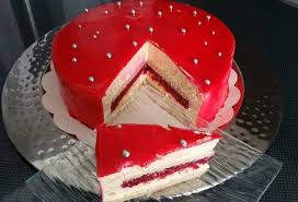 Entremets Mousse Vanille Insert Framboises Insert Framboise Mousse Vanille Gateau Au Chocolat Moelleux
