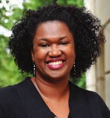 Carolyn Fanelli's Instagram, Twitter & Facebook