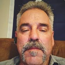 Eric Rinker's Instagram, Twitter & Facebook