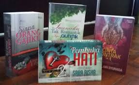 Jalan cerita novel 90% adalah dari kisah benar armand danial dan zulaika husna, nama yang cukup sepadan bila diganding bersama apatah lagi apabila berjalan berduaan, ketinggian mereka, ketampanan armand danial dan kejelitaan zulaika husna berjaya membuatkan rakanrakan sekeliing bersetuju mer.eka memang patut dijodohkan. Novel Karya Seni Penulisan2u