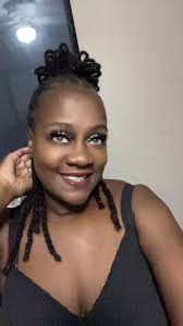 Haven't been out in a while. All I do is work work work. So I'm gonna kick  my heels up tonight 🥰🥰💕💕😘😘🎉. Where my girls at🥰🥰..Oh by the way  I'm loving my