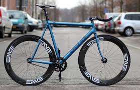 I have no idea what the coolest brands are now, every thing i see looks pretty generic as compared to back in our day. Umbrae Reddit Top 2 5 Million Fixie Bike Bicycle Singlespeed Bicycle