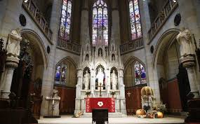 Unlike the roman catholic church, in protestant churches there is no central single authority for interpreting scriptures and to layout fixed doctrines to follow. 500 Years After The Reformation 1 In 5 Germans Support Unification Of Catholic And Protestant Churches