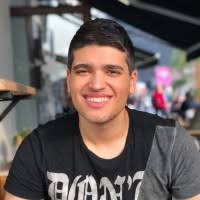 1800+ profils pour “Houri”