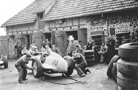 Eisenstaedt's work illustrates the need for photographers to be ready for those perfect spontaneous moments that create great photographers generally have unlimited access to sporting events. Mercedes Team Nurburgring 1935 Practicing A Pit Stop Classic Racing Cars Grand Prix Racing Classic Racing