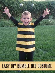 This year we have a couple sweet costumes to share including this bumble baby bee costume diy that includes momma as a flower the bee is attached to… obviously. Cindy Derosier My Creative Life Homemade Bumble Bee Costumes