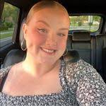 Tabitha Burr's Instagram, Twitter & Facebook