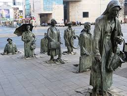 25 Amazing Sculptures That Will Make You Go Wow Beginning in the 1980s, abakanowicz also used other natural materials in her sculptures, including.