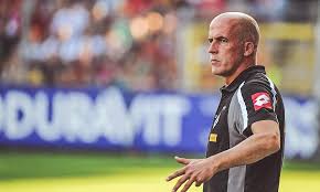 Fc kaiserslautern vfl wolfsburg werder bremen: Vor M Gladbach Mit Michael Frontzeck Sc Freiburg