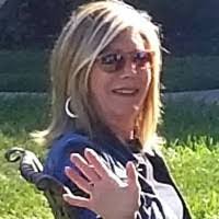 Julia Tichenor's Instagram, Twitter & Facebook