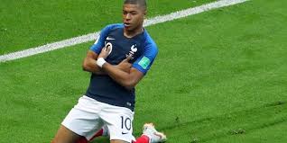 Le 25 juin 2018 à 14:14. Coupe Du Monde 2018 Le Psg Est Sur D Avoir Un De Ses Joueurs En Finale Le Huffpost