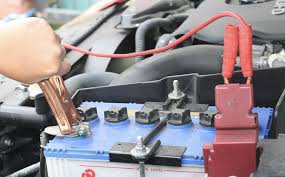 Ini item penting yang perlu ada dalam kereta anda. Pastikan 19 Perkakas Ini Sentiasa Ada Dalam Kereta Anda Terutama Nombor 8