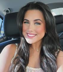 Brenna Stahl's Instagram, Twitter & Facebook