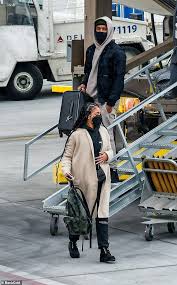 L took lori harvey off my wish list that's what trigga trey. Michael B Jordan And Lori Harvey Continue To Fuel Romance Rumors Aktuelle Boulevard Nachrichten Und Fotogalerien Zu Stars Sternchen