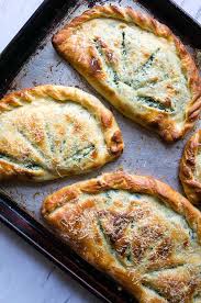 33 Entrees Veganes Et Vegetariennes Pour Le Temps Des Fetes Baron Mag Recettes De Cuisine Nourriture Cuisine Vegetarienne