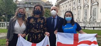 Sport Consegnata La Bandiera Di San Giorgio Alle Atlete Genovesi Viviana Bottaro E Martina Carraro In Partenza Per I Giochi Olimpici Di Tokyo Genova 24