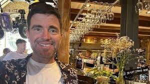 Kate Winslet broke Tom Cruise's on-set breath-holding record when filming  Avatar