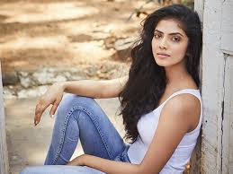 Maybe you would like to learn more about one of these? Rajinikanth S Petta Actress Malavika Mohanan Says Too New To Decide Who To Work With The Shadow