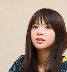 要素がたくさんあって描くのが難しそうに思えますが、それぞれのパーツを理解して手順を追っていけば、誰でも描けるようになります。 アニメの服を描く ドレスの絵 ファッションデザイン画 日本のファッション アニメの服装 キャラクターの衣装 日本映画 マンガの服 アニメのかわい. ãƒ¦ãƒ‹ãƒ¼ã‚¯å‰å²¡ è–æµ å¯æ„›ã„ æœ€é«˜ã®å£ç´™hd
