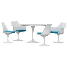 Finding harmony between the natural and the manmade, designers made objects. Eero Saarinen Tulip Arm Chair 1stdibs
