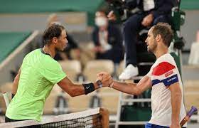 Nadal y gasquet se abrazan en su último partido, en roland garros. 55lbtszzverwgm