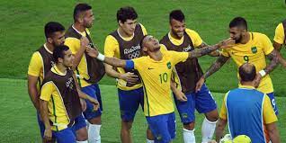 Le brésil a accédé au match de la médaille d'or du tournoi olympique de soccer masculin et il affrontera l'espagne en finale des jeux de . Jo De Rio 2016 Football Le Bresil Exulte Enfin