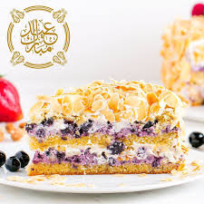 نشارككم العيد بتشكيلة الكيك والحلوى تصفحوا كتالوج الطلبات على الواتس اب اتبع الرابط في البايو We Celebrate Eid With You Through Cake Vanilla Cake Desserts
