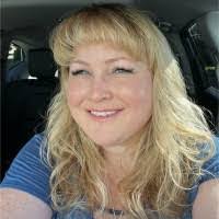 Jill Cantwell's Instagram, Twitter & Facebook