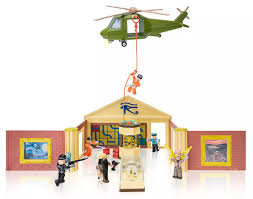 Then connect input 1 of that same gate to. Roblox Action Collection Jailbreak Museum Heist Playset Includes Exclusive Virtual Item Walmart Com Walmart Com