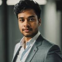 Cesar Vigil's Instagram, Twitter & Facebook