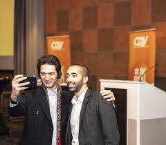 Het moest voor sammy mahdi (30) zondagavond een feestje worden. Ex Ministers Scharen Zich Achter Mahdi De Standaard Mobile