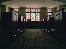Glass pro mccall in mccall, id offers windshield repair, windshield replacement, window repair and replacement, custom shower doors, mirrors and more. Baylorproud 7 Sacred Spaces Created Just For Prayer Worship On Baylor S Campus