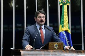 Este foi o valor que o senador marcos do val destinou para o es. Sociedade Quer Ter Direito A Sua Propria Defesa Afirma Marcos Do Val Senado Noticias