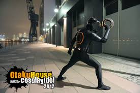 Steven Kwon As Rinzler From Tron Legacy Cosplay Otaku House Replica of iconic flying disc from tron legacy.