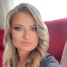 Review of Botta Neapolitan in Viera