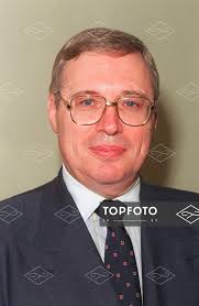 DAVID SIMONS Chief Executive, Somerfield Holdings plc Universal Pictorial  Press Photo URM 010057/A-18 31.07.1995 *** Local Caption *** .