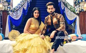 Anika aka surbhi chandna lifestyle,boyfriend,house,income,networth,cars,family,biography surbhi chandna never misses out to make their loved one feel special. Ishqbaaaz Spoiler Alert Surbhi Chandna And Nakuul Mehta To Get Married For The Third Time