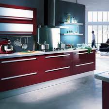 Cuisines Hygena Les 5 Modeles Phare En Image Cuisine City Rouge Par Hygena Deco Plurielles Fr Cuisine Rouge Cuisine Hygena Cuisine Moderne