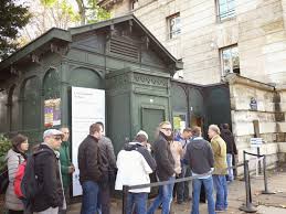 We did not find results for: Namida Magazin Reisebericht Les Catacombes De Paris Unterhalb Der Stadt Der Liebe Beginnt Das Reich Der Toten