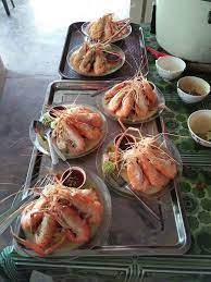 Mungkin ia tidak merah dan tempat duduknya tidak selesa berbanding dengan restoran lain. List Kedai Makan Makanan Yang Tanah Merah Di Hatiku Facebook