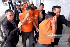 Ptd is the malay acronym of pegawai tadbir dan diplomatik that refers to a service scheme in the malaysian civil service administration but quite often. Tahanan Reman Tujuh Orang Pegawai Tadbir Dan Diplomatik Sprm