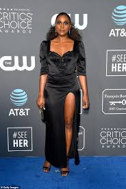 Jul 26, 2021 · issa rae is married! Issa Rae Shows Off Her Leg In Black As She Walks The Red Carpet At Critics Choice Awards Daily Mail Online