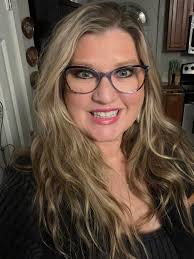 Hey y'all! I'm Sandy and I run