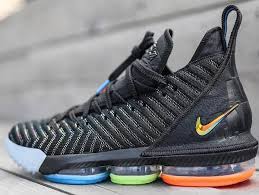 Nike's designer jason petrie got surgical designing every detail and feature of the lebron 18 shoe. Lebron 16 Low Youth Online
