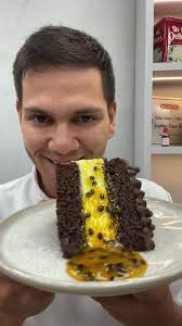 Bolo de Chocolate com Maracujá: Receita Deliciosa com Mavalério