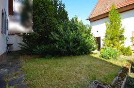 Das haus besteht aus zwei böden, die von den typischen häusern des nordens bekannt sind. Einfamilienhaus In Schaafheim 85 M