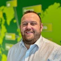 Adam Bart's Instagram, Twitter & Facebook