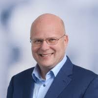 Nathan Houser's Instagram, Twitter & Facebook